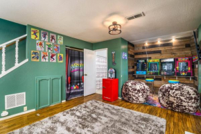 Make Your 'Great Escape' When You Visit the Beautiful Resort Community of Pine Mountain Lake cabin, Groveland